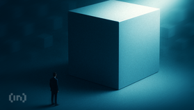 Il piano ETF di Grayscale procede mentre il token subisce pressione di vendita