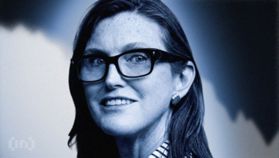 Cathie Wood tauscht Tesla gegen SpaceX in 529-Millionen-USD-Elon-Musk-Strategiewechsel