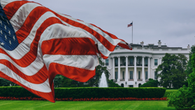 Beyaz Saray,  Bitcoin (BTC) ve Kripto Paralar İçin 10 Trilyon Doların Önünü Açtı! Trump, Ağustos Ayında Tarihi İmzayı Atmıştı!