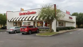 Вынужденная закрывать рестораны сеть фастфуда объявила о создании биткоин-резерва