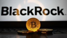 ブラックロックのビットコインETF、記録的な資金流出続く──ビットコインは上昇トレンド回帰に苦戦