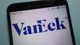 ビットコインに「強気の逆張りサイン」か、ハッシュレートが2024年4月以来の急落：VanEck