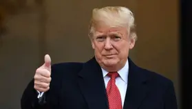 Kế hoạch gây sốc: Trump muốn người Mỹ nghỉ hưu bằng Bitcoin và vàng!