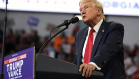 Trump Bisa Cabut ICC dari Jalur Dolar, Bisakah Kripto Isi Celah?