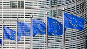EU wil cryptoschroeven verder aandraaien: strenge controle op transacties