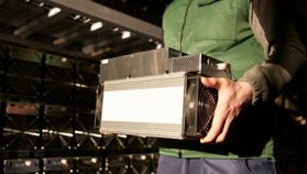 Bitcoin miner Core Scientific haalt tot $1 miljard op voor AI