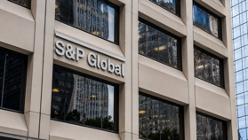 S&P lanceert crypto-index met 18 munten, maar Bitcoin krijg géén plekje
