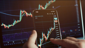 Cryptomarkt schiet door het dak: Bitcoin, Ethereum en XRP breken belangrijke levels