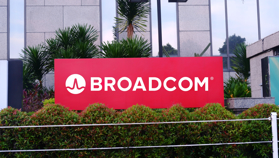 AI-omzet Broadcom plus 221 procent, doel: 230 miljard in 2028