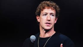 Zuckerberg kiest kant in grote AI-strijd: ‘Afremmen is niet nodig’